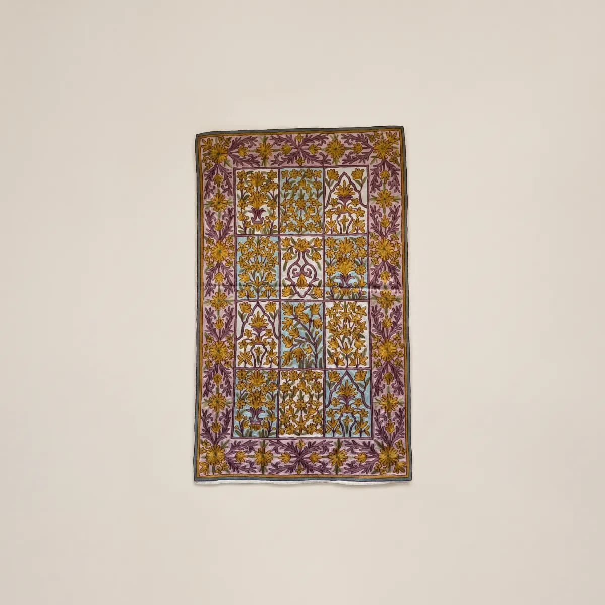 2.5 ft × 4 ft - Zarina Floral Vine Rug — view 1